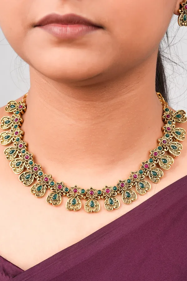Rose_Garden_Antique_Kemp_Necklace