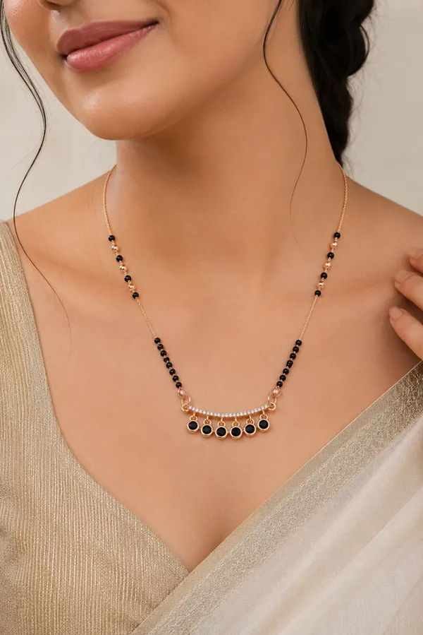 Rose_Gold_Black_Kundan_Mangalsutra_Necklace_For_Women