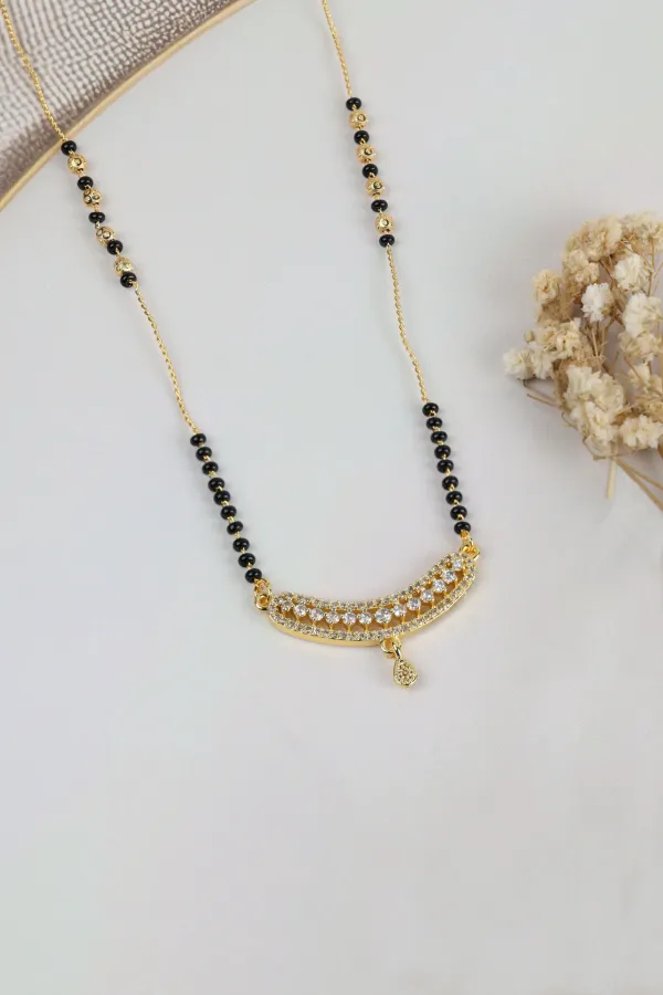 Gold_Curved_Bar_CZ_Pendant_with_Drop_Mangalsutra_Necklace_
