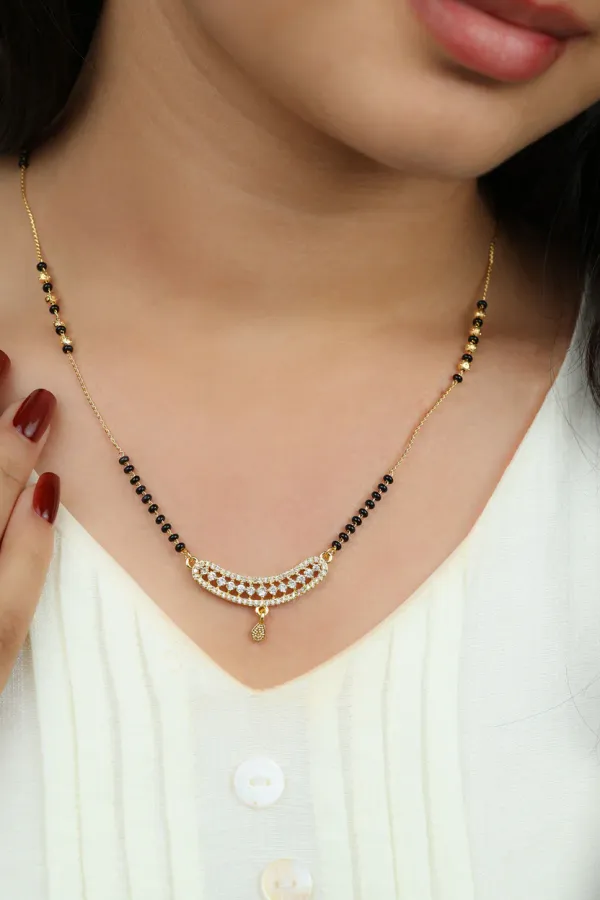 Gold_Curved_Bar_CZ_Pendant_with_Drop_Mangalsutra_Necklace_