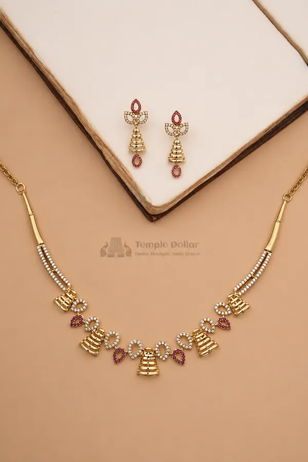 Antique_Triangle_Motif_Necklace_Earrings_Set_Ruby_Stones