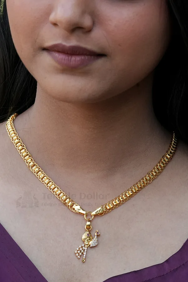 Pendant_Chain_for_Women_|_South_Indian_Peacock_AD_Stone_Gold_Necklace