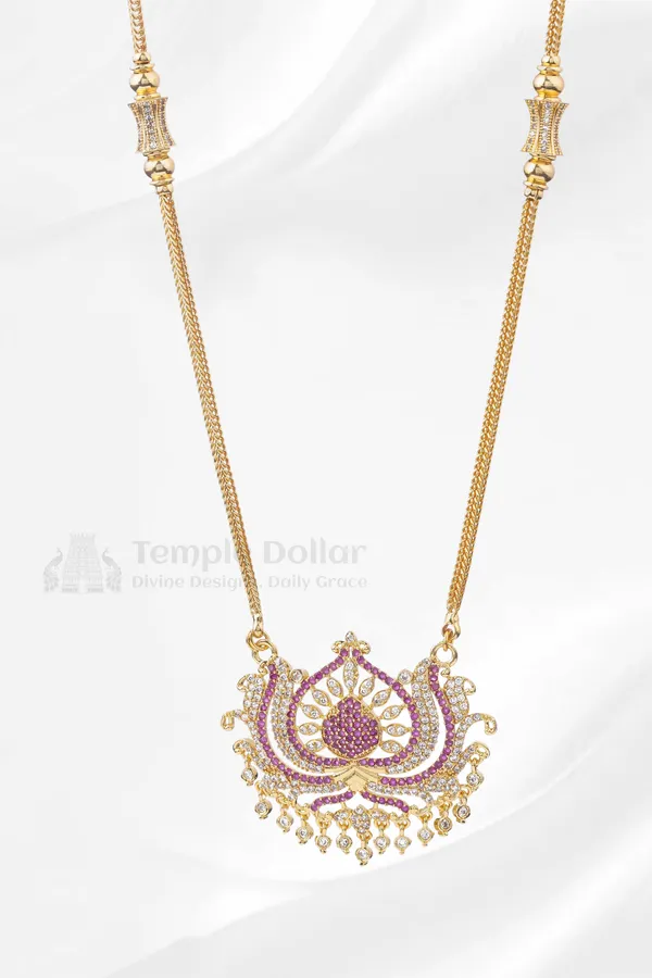 Ruby_&_White_Floral_Lotus_Pendant_with_Twisted_Rope_Chain