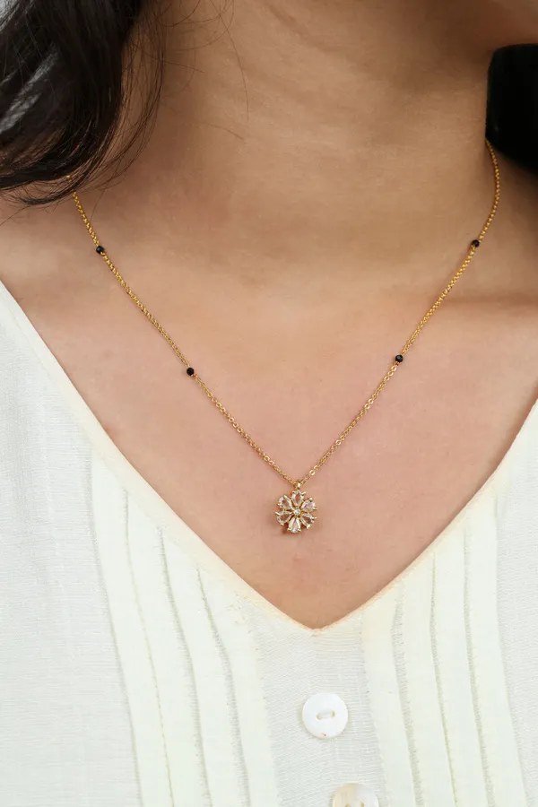 Dainty_Gold_Mangalsutra_-_Single_Flower_CZ_Pendant_Thin_Chain_Necklace