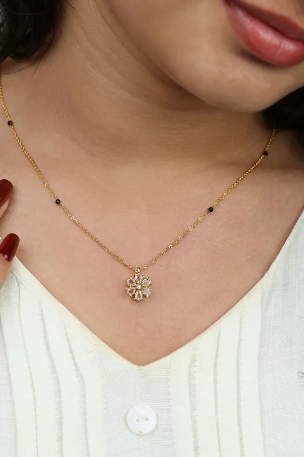 Dainty_Gold_Mangalsutra_-_Single_Flower_CZ_Pendant_Thin_Chain_Necklace