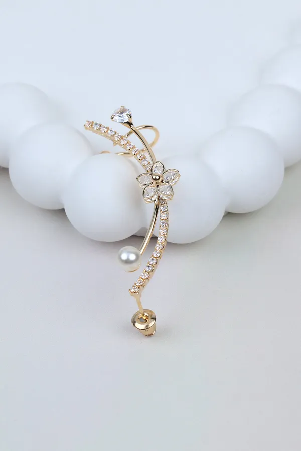 Floral_Ear_Golden_Cuff