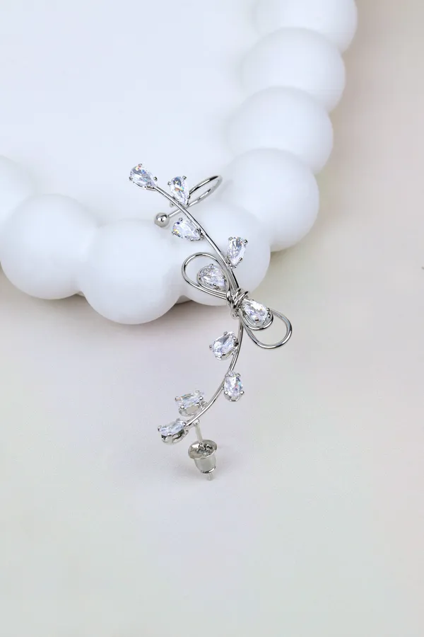 Starlight_Ribbon_Cuff_Ear_Crawler_Silver_Infinitum_Wrap