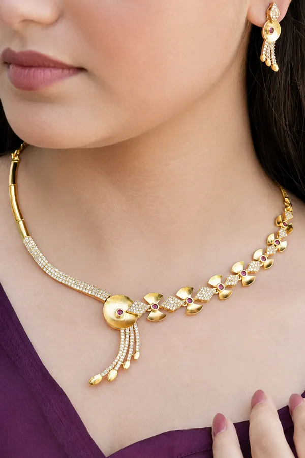 Traditional_South_Indian_Jewelry_Set_With_Ruby_Cz_Stones