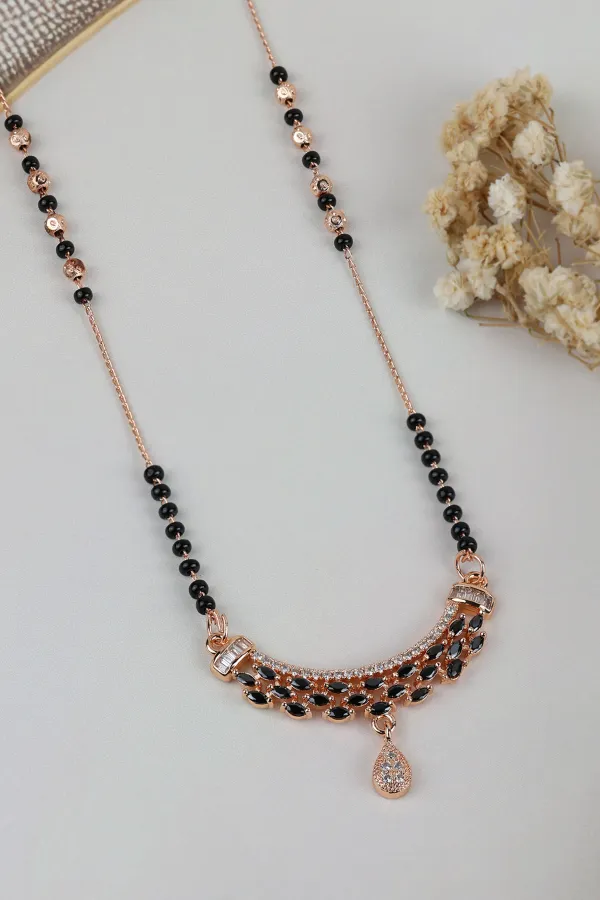 Rose_Gold_Mangalsutra_–_Black_&_White_CZ_Curved_Pendant_with_Drop