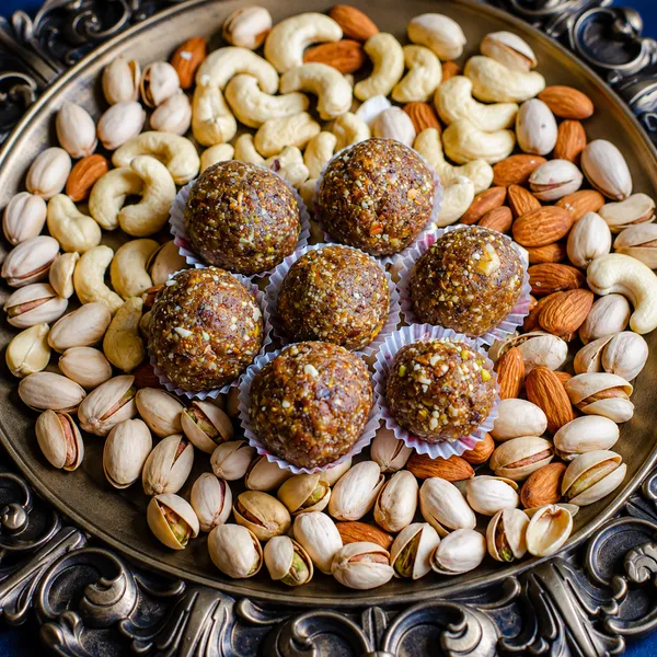 250_g_Dry_Fruits_Seeds_Laddu_–_17_Ingredient_with_Dates_&_Desi_Cow_Ghee_|_Traditional_Indian_Energy_Laddu_|_Healthy_Nut_&_Seed_Snack