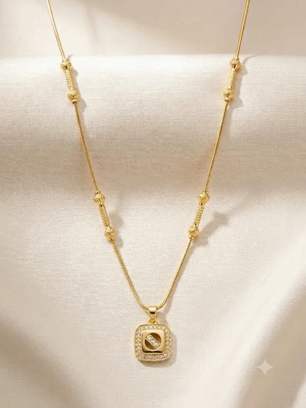 Multicolor_Beaded_Square_Geometric_Pendant_Chain_Necklace_For_Women