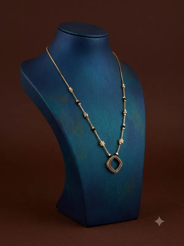 Multicolor_Bead_Rounded_Square_Pendant_Necklace_For_Women