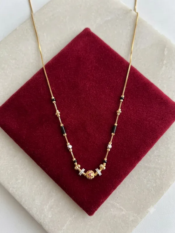 Multicolor_Bead_Geometric_Accent_Mangalsutra_Necklace_For_Women