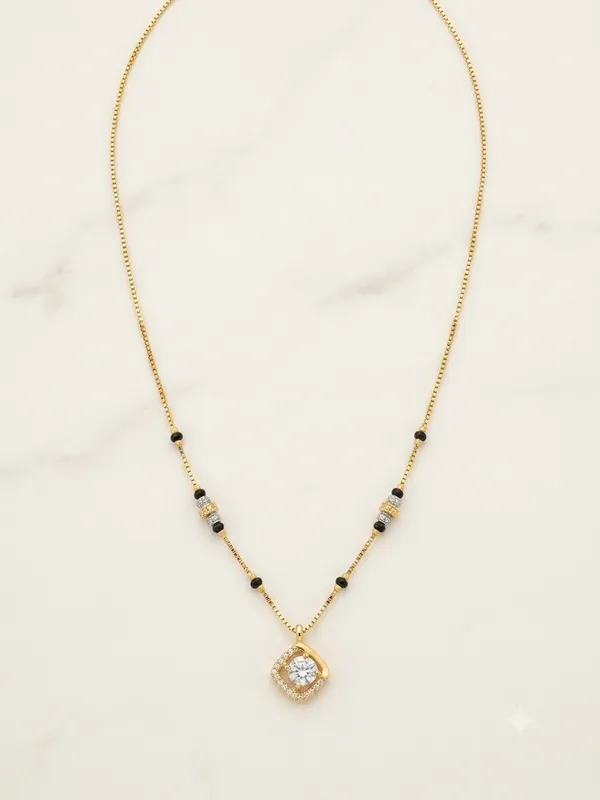Premium_Beaded_Stone_Pendant_Mangalsutra_For_Women