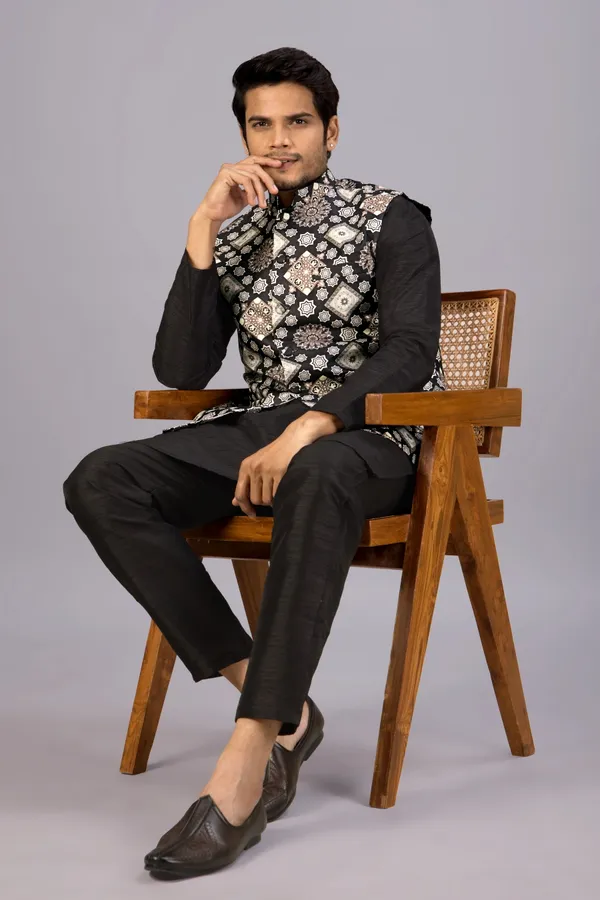 Black_Printed_Kurta_Koti_Set_For_Men