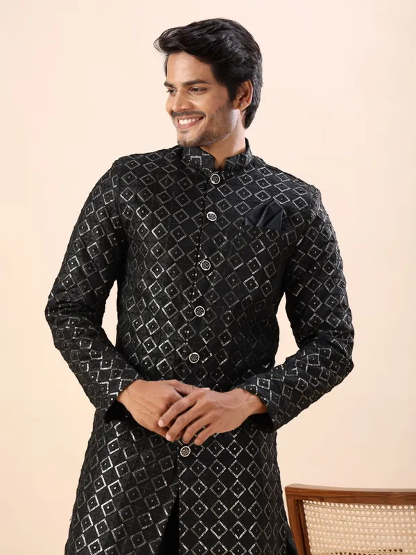 Black_Diamond_Pattern_Indo_Western_Kurta_Set