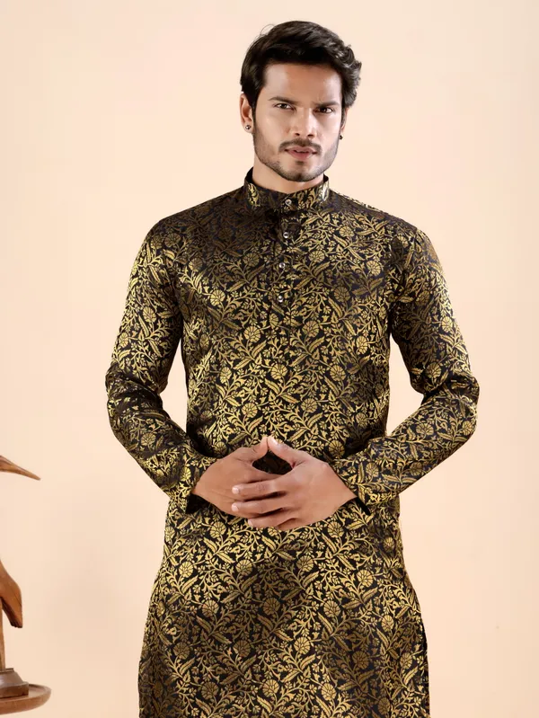 Black_And_Gold_Floral_Banarasi_Silk_Kurta_For_Men