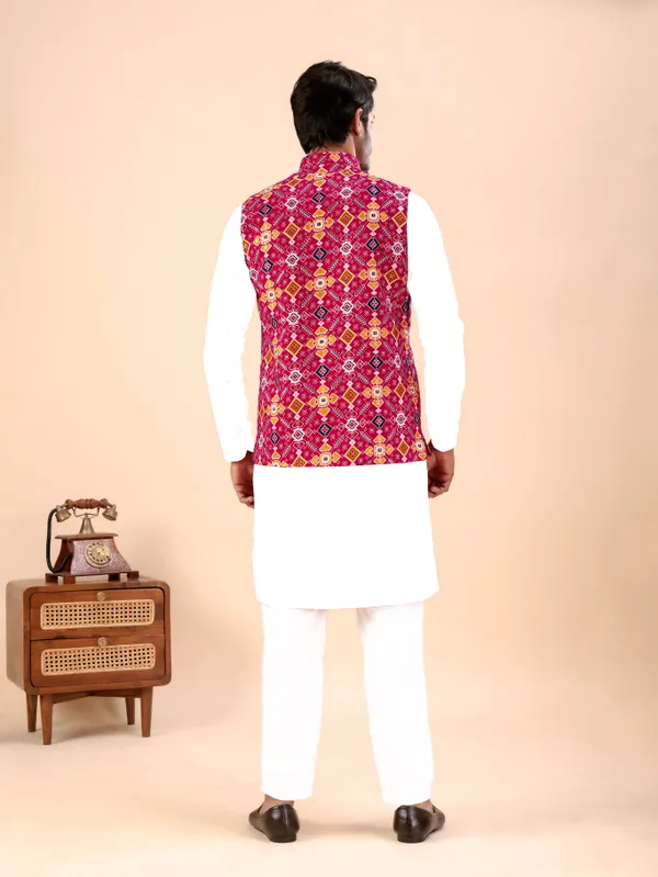 Gujju_Koti_Rani_Pink
