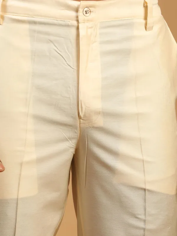 Men_Pant_Cream