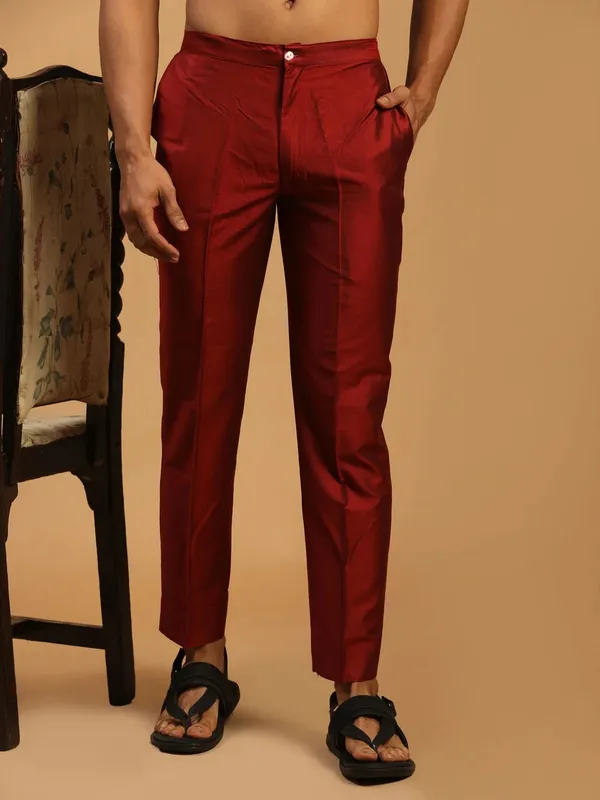 Men_Pant_Maroon