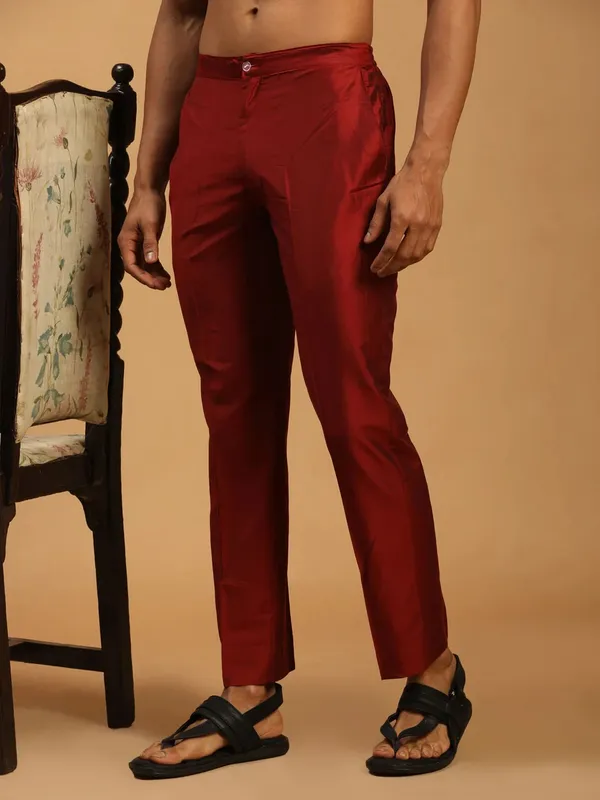 Men_Pant_Maroon