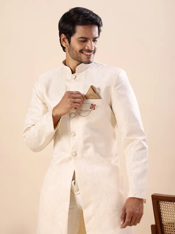 Off_White_Motif_Indo_Western_Kurta_Set