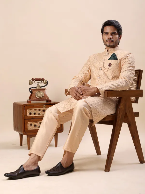 Peach_Floral_Indo_Western_Kurta_Set