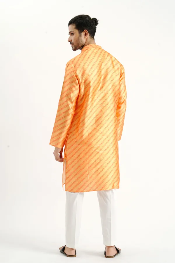 Yellow_Silk_Printed_Kurta_For_Men