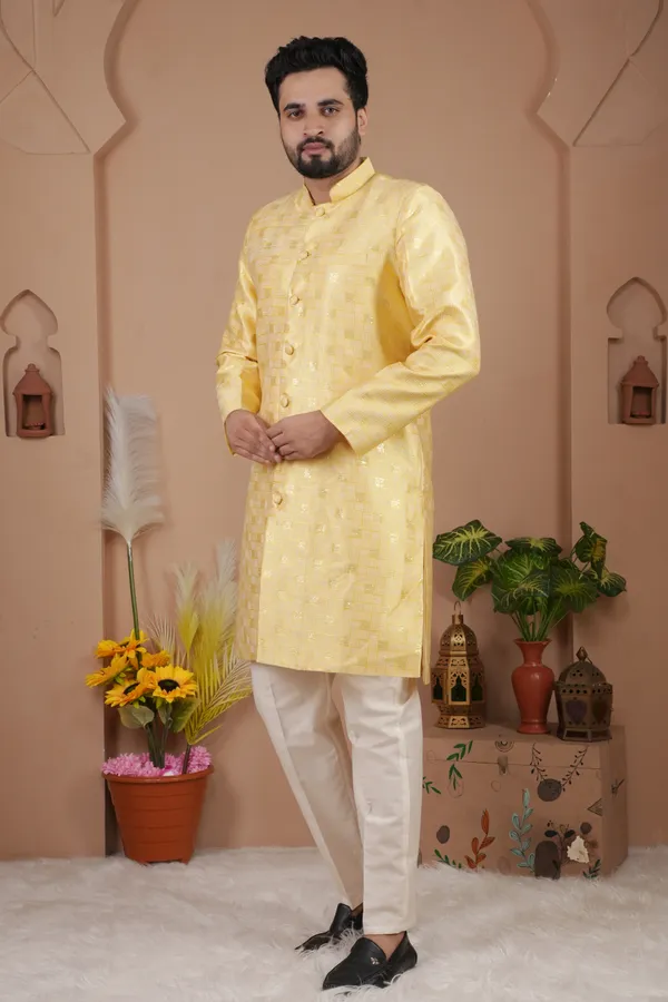 Yellow_&_Off_White_Indo_Western_Kurta_Set