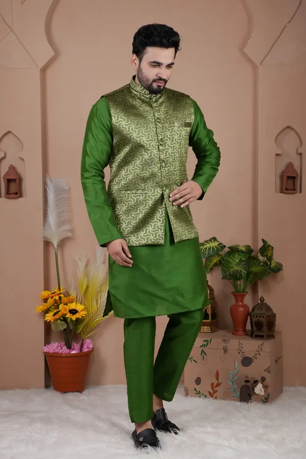 Green_Jacquard_Kurta_Koti_Set_For_Men