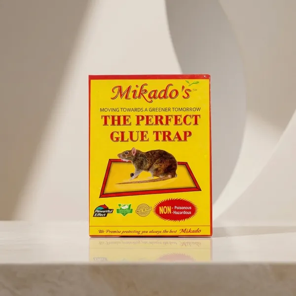 Mikado_Glue_Trap_Big_Size_High_Strength_Adhesive_Captures_Rodents_Crawling_Insects_Long_Lasting_Pack_Of_3