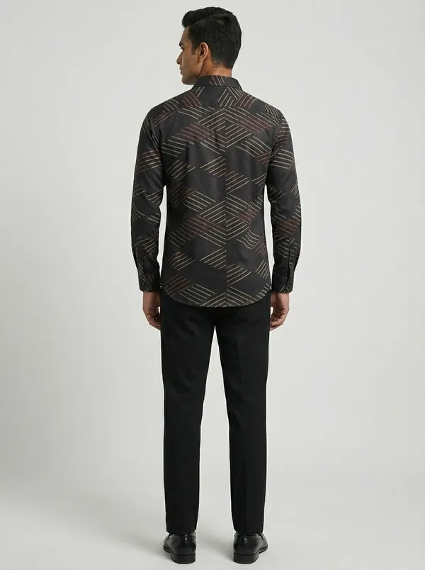 Black_Viscose_Blend_Regular_Fit_Geometric_Print_Party_Shirt_For_Men