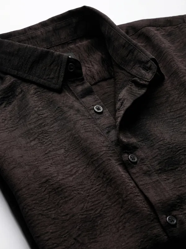 Coffee_Viscose_Blend_Regular_Fit_Crushed_Texture_Shirt_For_Men