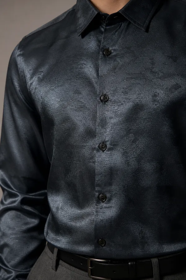 Black_Viscose_Blend_Regular_Fit_Shimmer_Shirt_For_Men