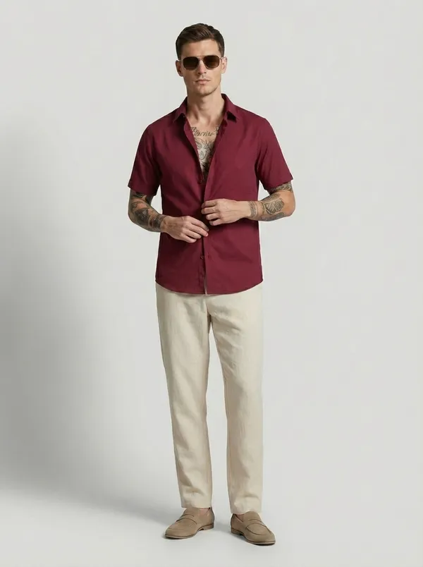 Maroon_Viscose_Blend_Regular_Fit_Micro_Textured_Casual_Shirt_For_Men
