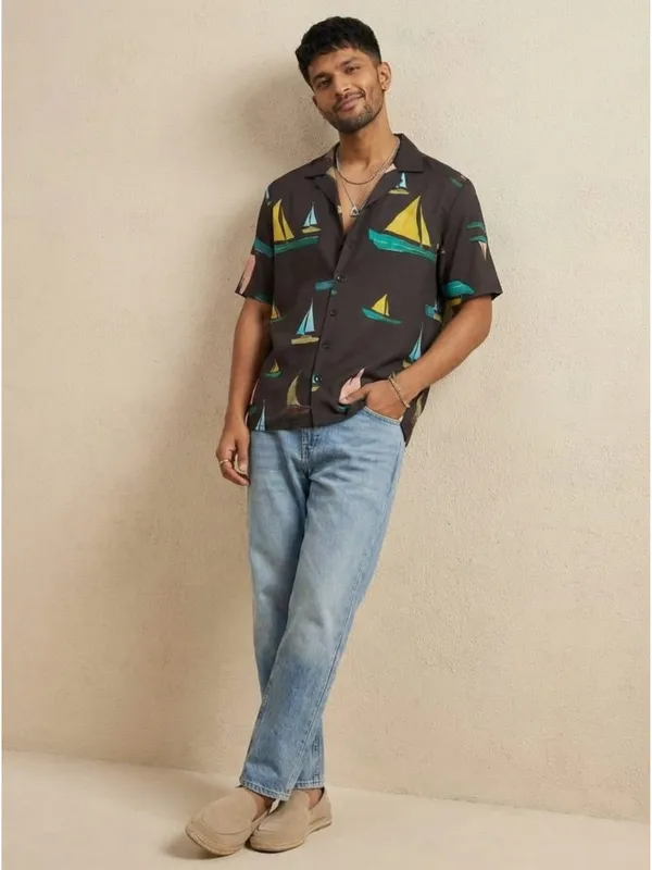 Black_Viscose-Cotton_Regular_Fit_Abstract_Print_Shirt_For_Men