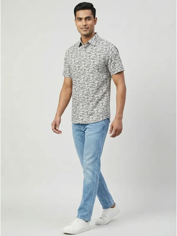 White_Viscose_Cotton_Regular_Fit_Geometric_Print_Casual_Shirt_For_Men