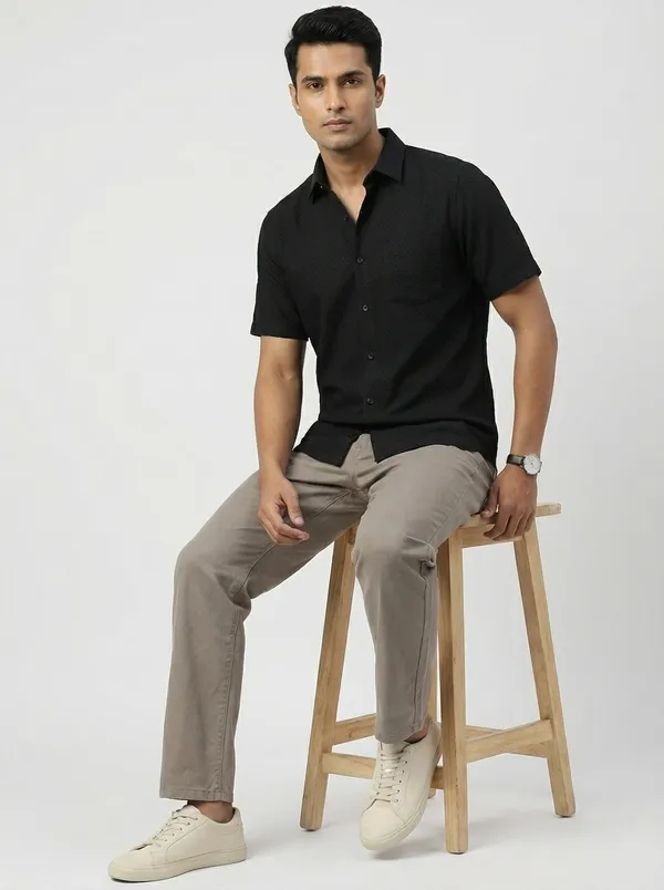 Black_Viscose-Cotton_Regular_Fit_Textured_Shirt_For_Men