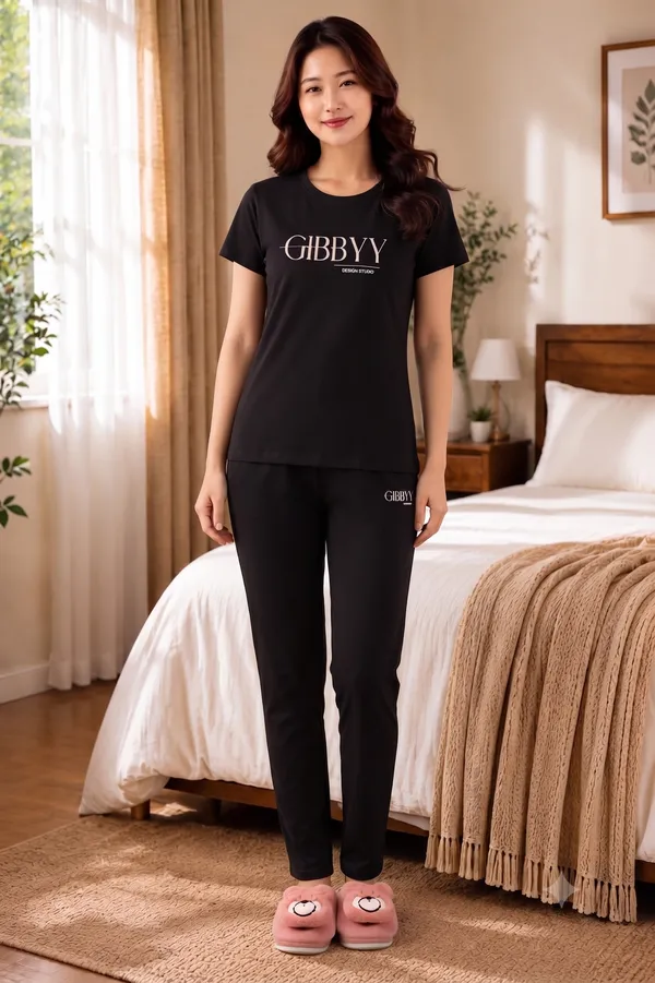 Women's_Trendy_Night_Suit_Set_of_Top_&_Pyjama