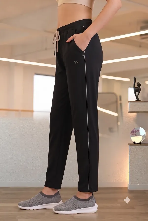 Black___Relaxed_Fit_Activewear_Track_Pants_For_Women