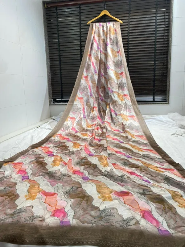Pure_Georgette_Saree_Matching_Blouse_Piece_For_Women