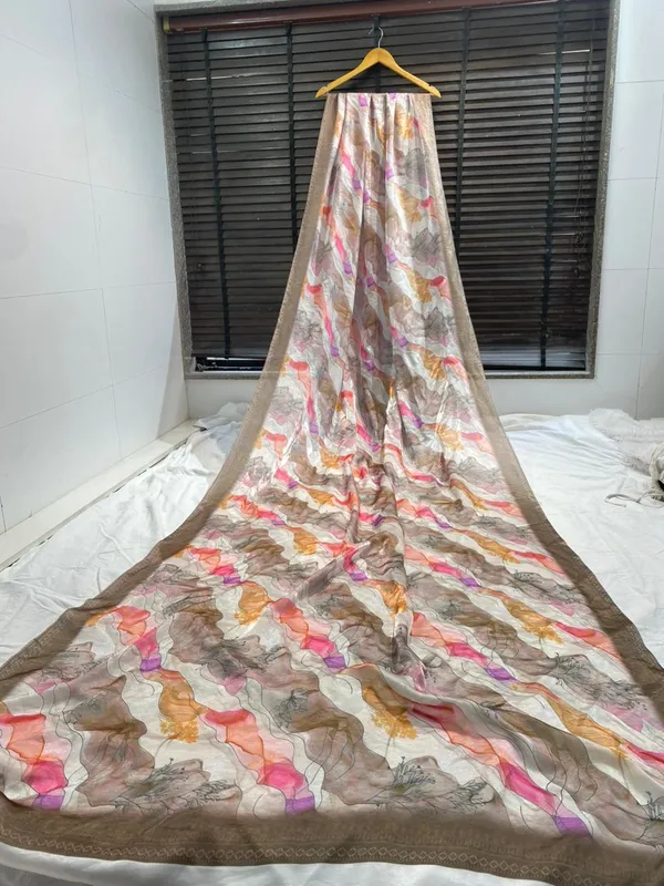 Pure_Georgette_Saree_Matching_Blouse_Piece_For_Women