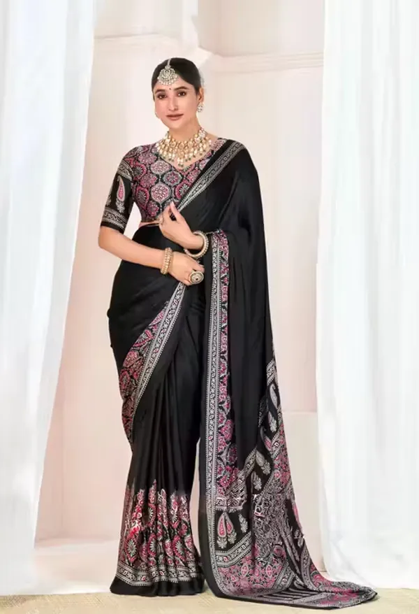 Black_And_Pink_Moss_Silk_Crepe_Saree_Matching_Blouse_Piece_For_Women