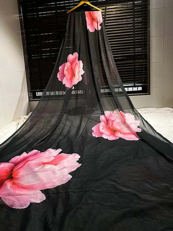Black_And_Pink_Pure_Georgette_Saree_Matching_Blouse_Piece_For_Women