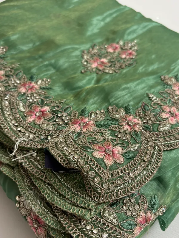 Green_Cotton_Saree_For_Women