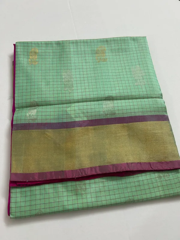 Magenta_Handloom_Pure_Uppada_Pattu_Saree_For_Women