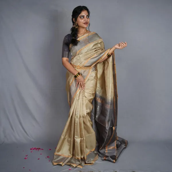 Grey_Handloom_Pure_Uppada_Pattu_Saree_For_Women