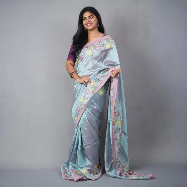 Blue_Handloom_Mangalagiri_Pattu_Scallop_Border_With_Embroidery_Saree_For_Women