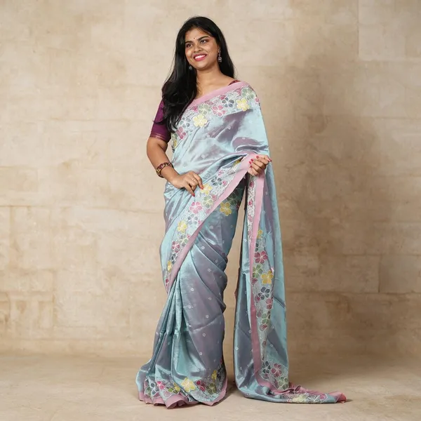 Blue_Handloom_Mangalagiri_Pattu_Scallop_Border_With_Embroidery_Saree_For_Women