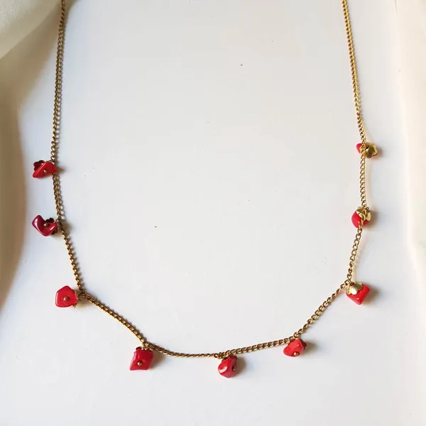 Minimal_Mini_Necklaces_Red